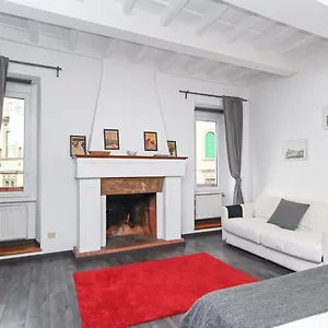 Gorgeous Trastevere Loft On The River Apartamento